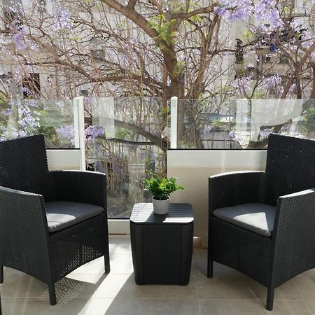 Homega - City Center New Apartment Бари Экстерьер фото